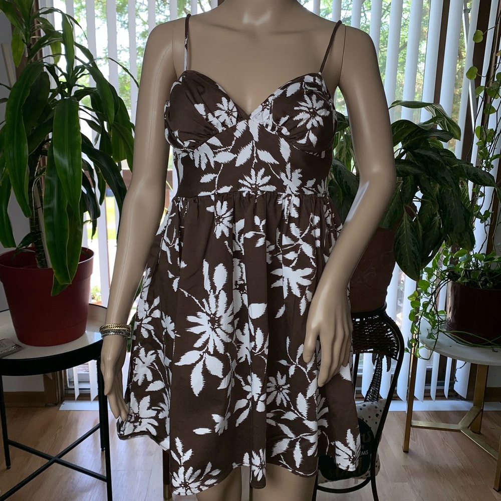 🌺 Morgan 4 Ever Brown And White Floral Dress🌺